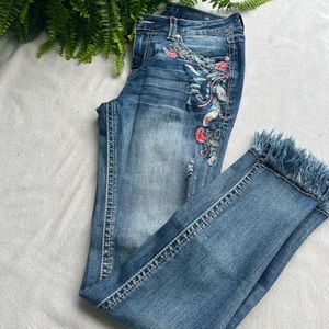 Grace cropped skinny jeans with embroidered details size 28